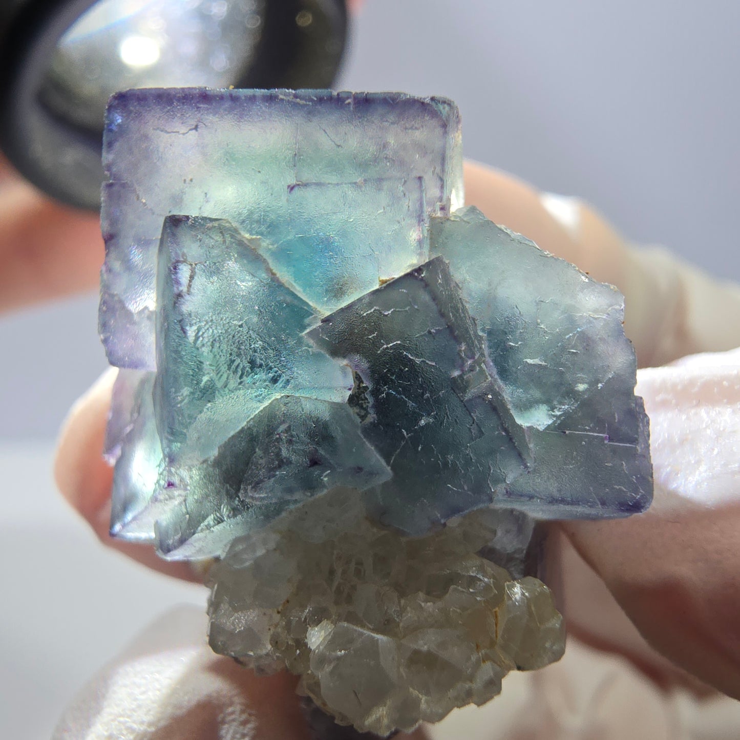 Rare cube de fluorite fantôme, spécimen de quartz vert violet Okorusu Namibie 29*24*20mm