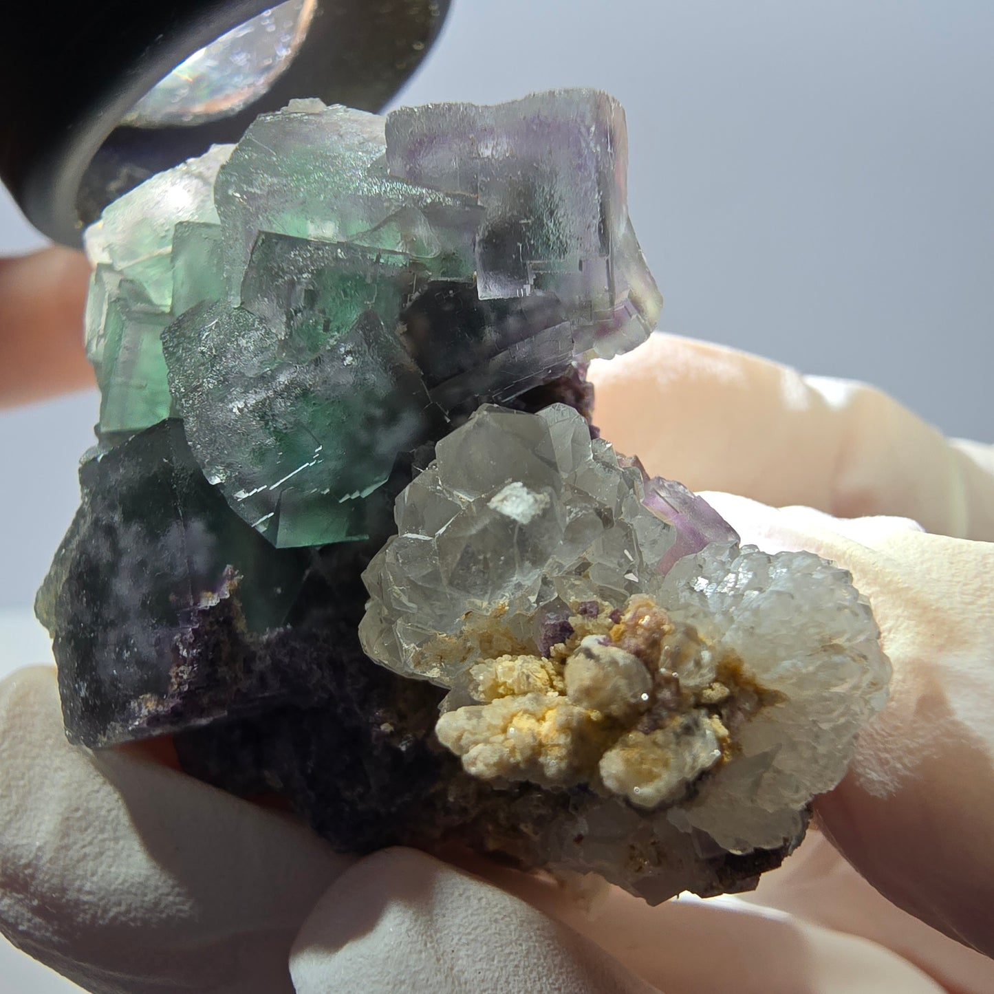 Rare cube de fluorite fantôme, spécimen de quartz vert violet Okorusu Namibie 42*41*24mm
