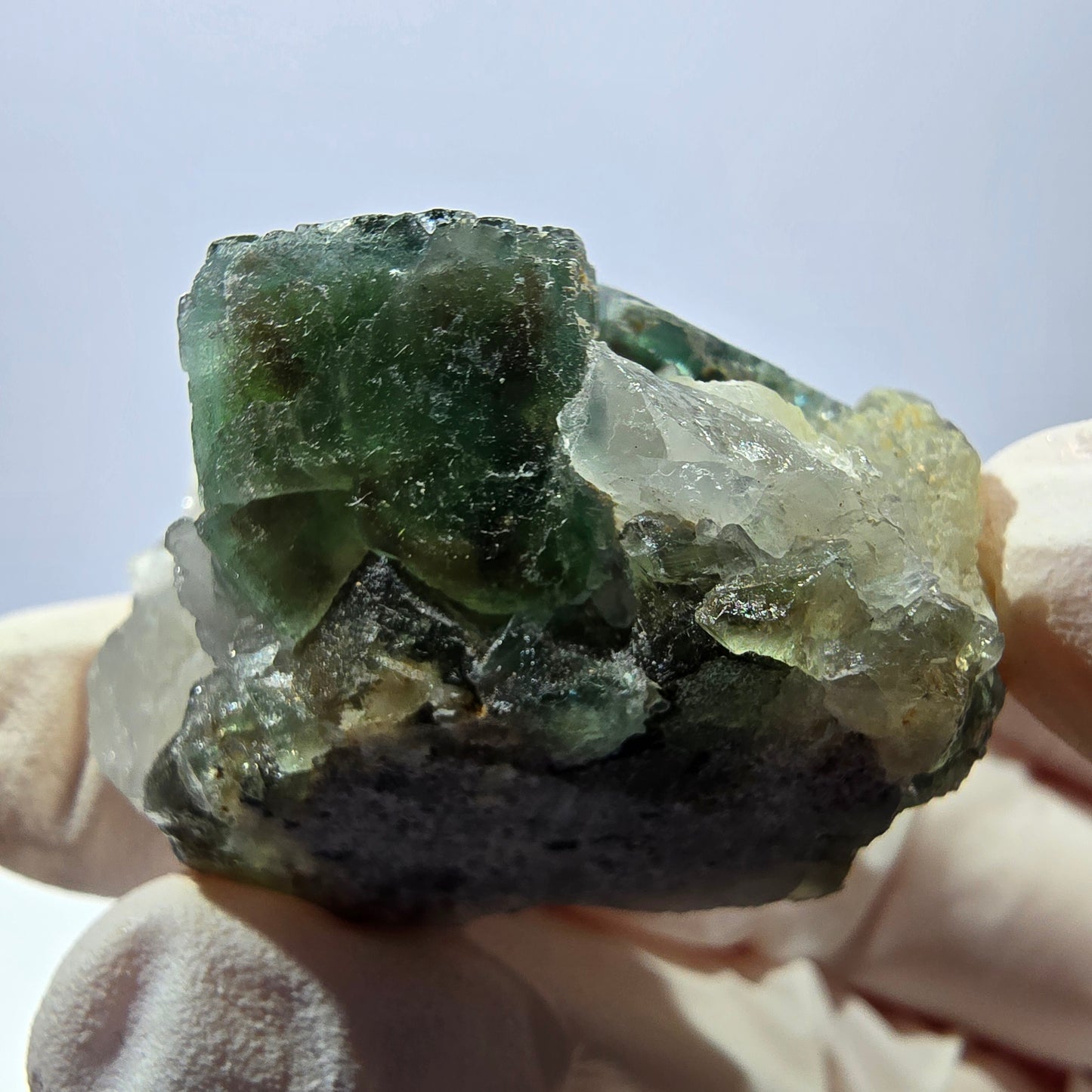 Rare cube de fluorite fantôme, spécimen de quartz vert violet Okorusu Namibie 37*29*27mm