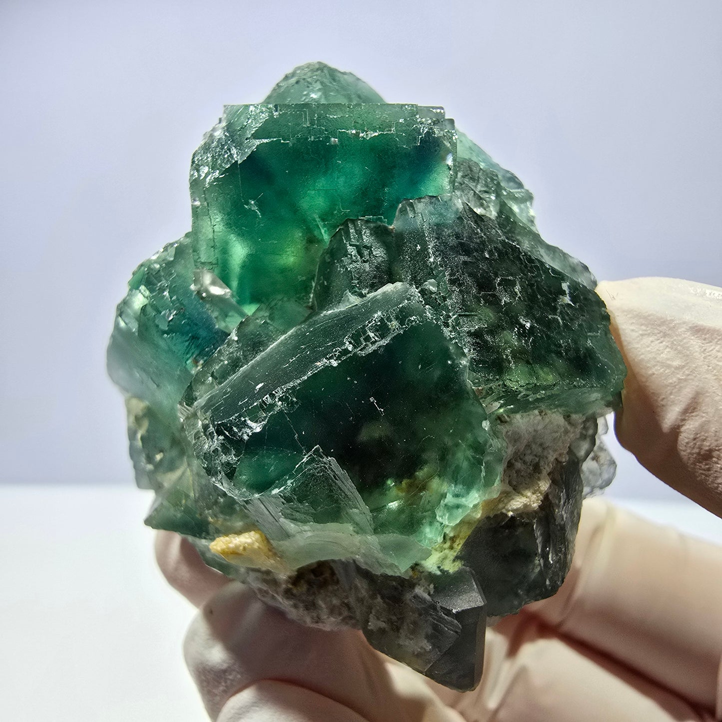 Spécimen de cube de fluorite fantôme transparente, parqueté vert Okorusu, Namibie 54 x 50 x 36 mm