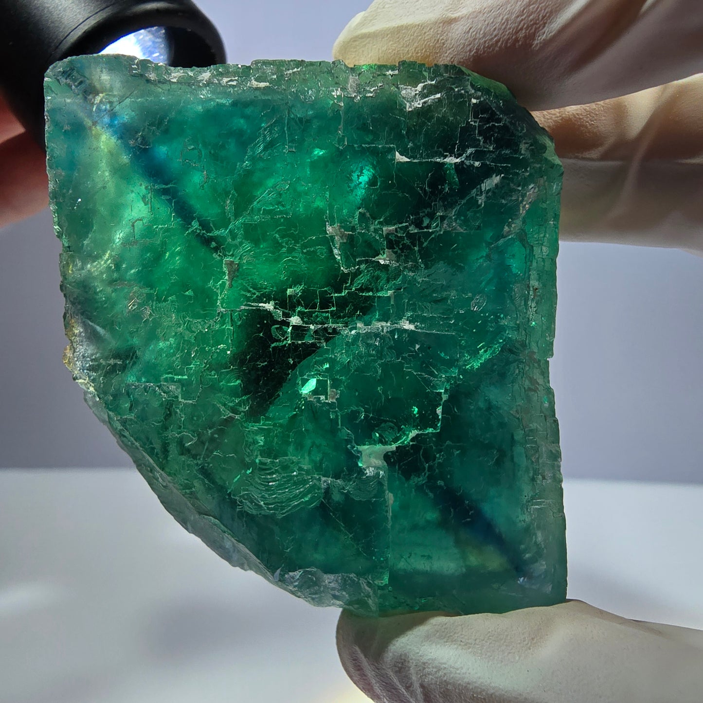 Spécimen de cube de fluorite fantôme transparente, vert parqueté, Okorusu, Namibie, 54 x 48 x 39 mm