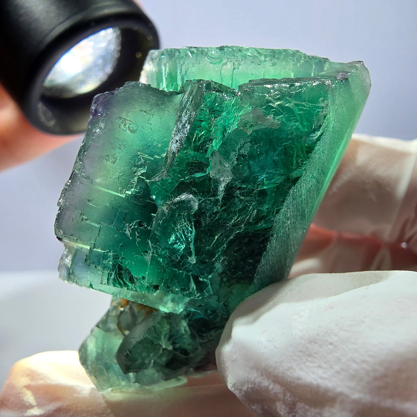 Spécimen de cube de fluorite fantôme transparente, vert parqueté, Okorusu, Namibie, 53 x 40 x 30 mm