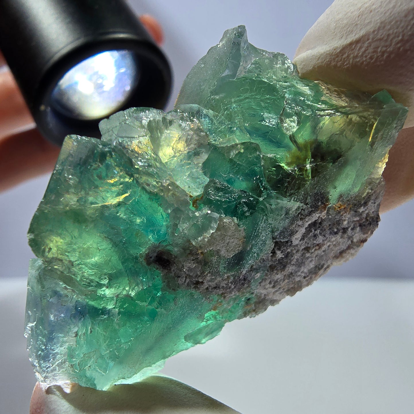 Spécimen de cube de fluorite fantôme transparente, vert parqueté, Okorusu, Namibie, 45 x 35 x 22 mm