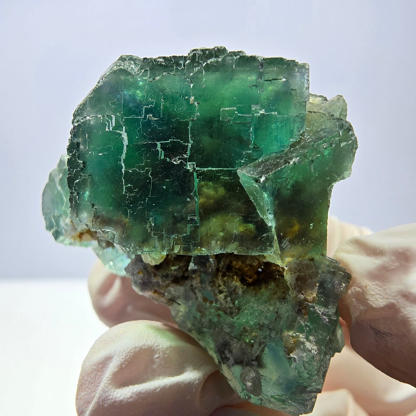 Spécimen de cube de fluorite fantôme transparente, vert parqueté, Okorusu, Namibie, 43 x 40 x 23 mm