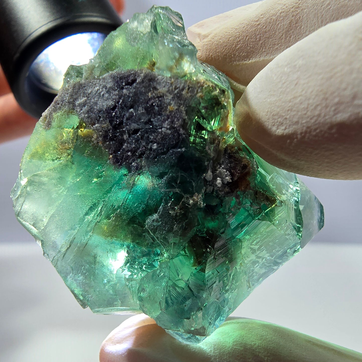 Spécimen de cube de fluorite fantôme transparente, vert parqueté, Okorusu, Namibie, 42 x 32 x 27 mm