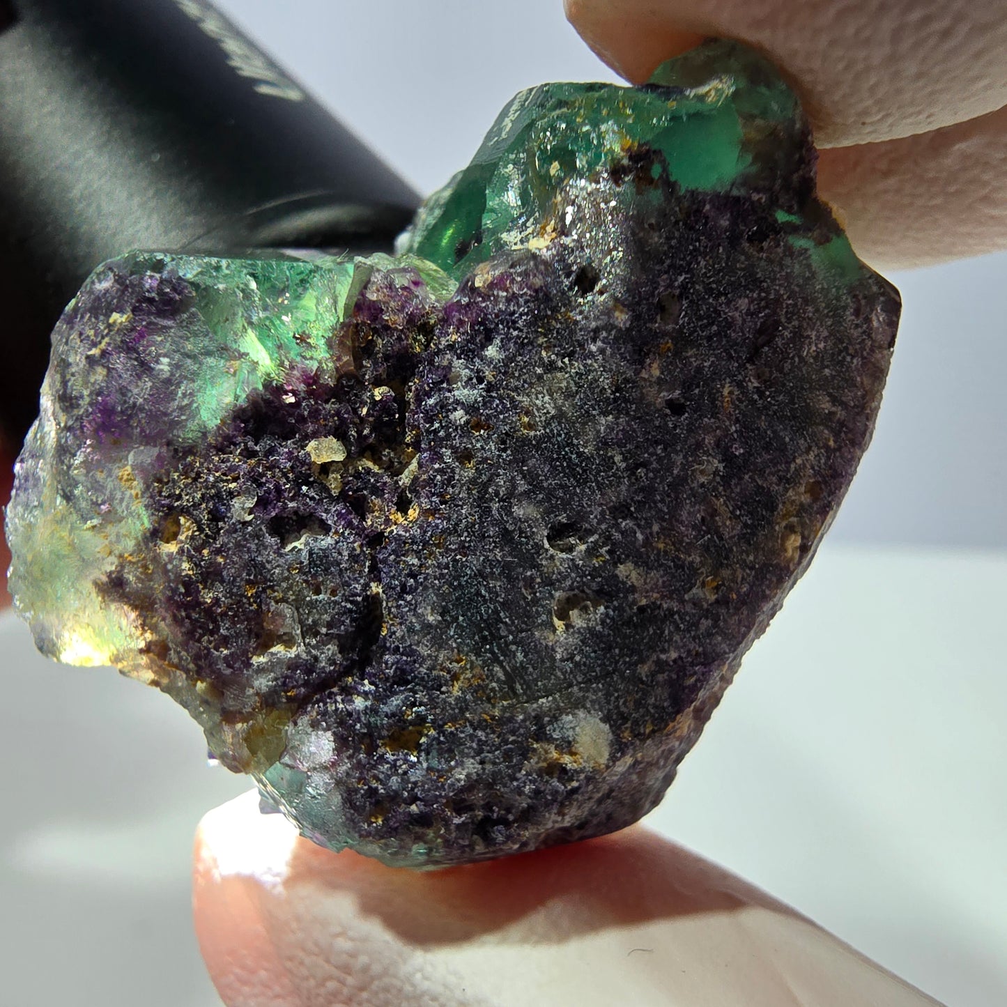 Spécimen de cube de fluorite fantôme, parqueté vert violet Okorusu, Namibie 33*34*21 mm