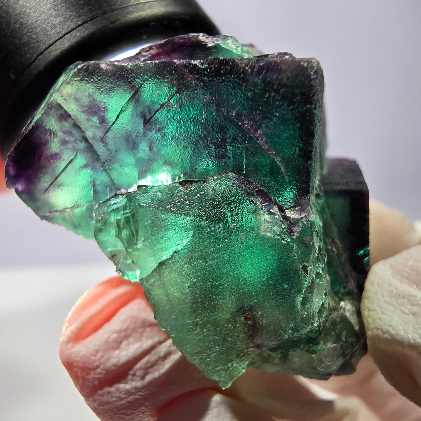 Spécimen de cube de fluorite fantôme, parqueté vert violet Okorusu, Namibie 39*33*22 mm