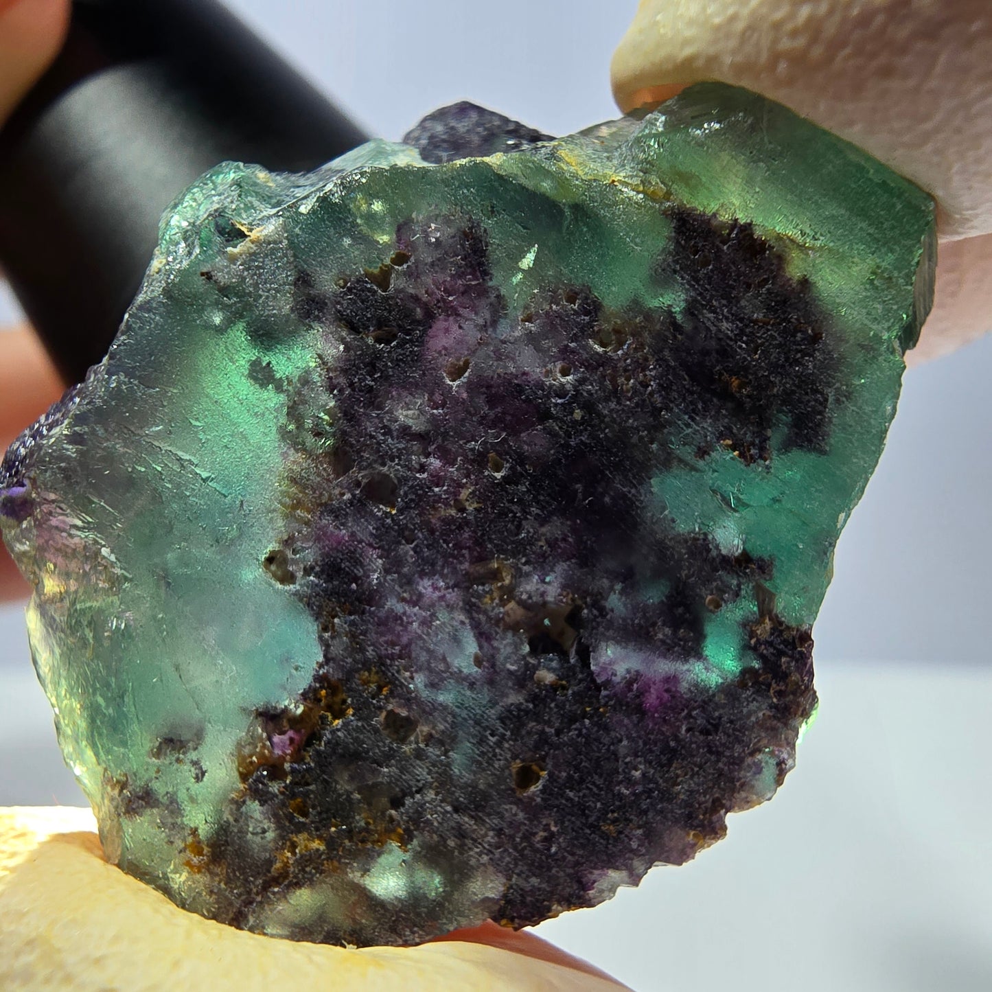 Spécimen de cube de fluorite fantôme, parqueté vert violet Okorusu, Namibie 37*31*25 mm