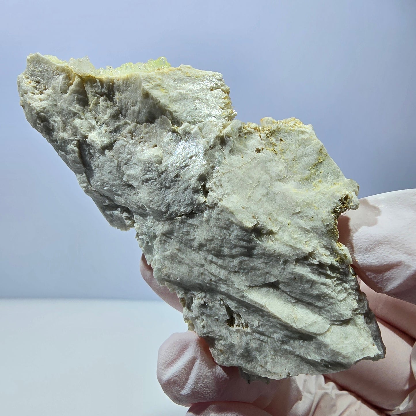 Opale hyalite rare, spécimen d'orthose Erongo, Namibie 70*38*29mm