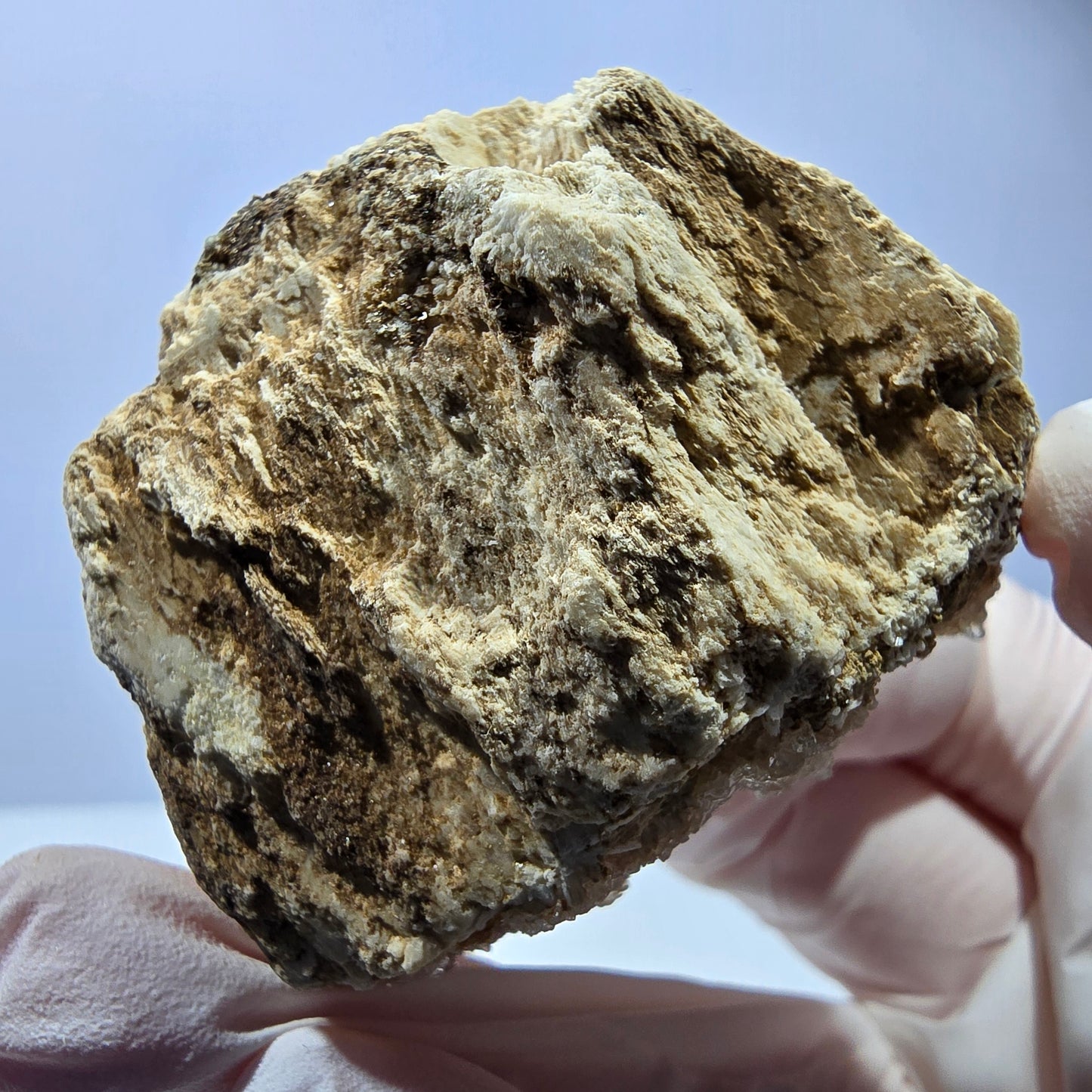 Opale hyalite rare, spécimen d'orthose Erongo, Namibie 58*43*38mm