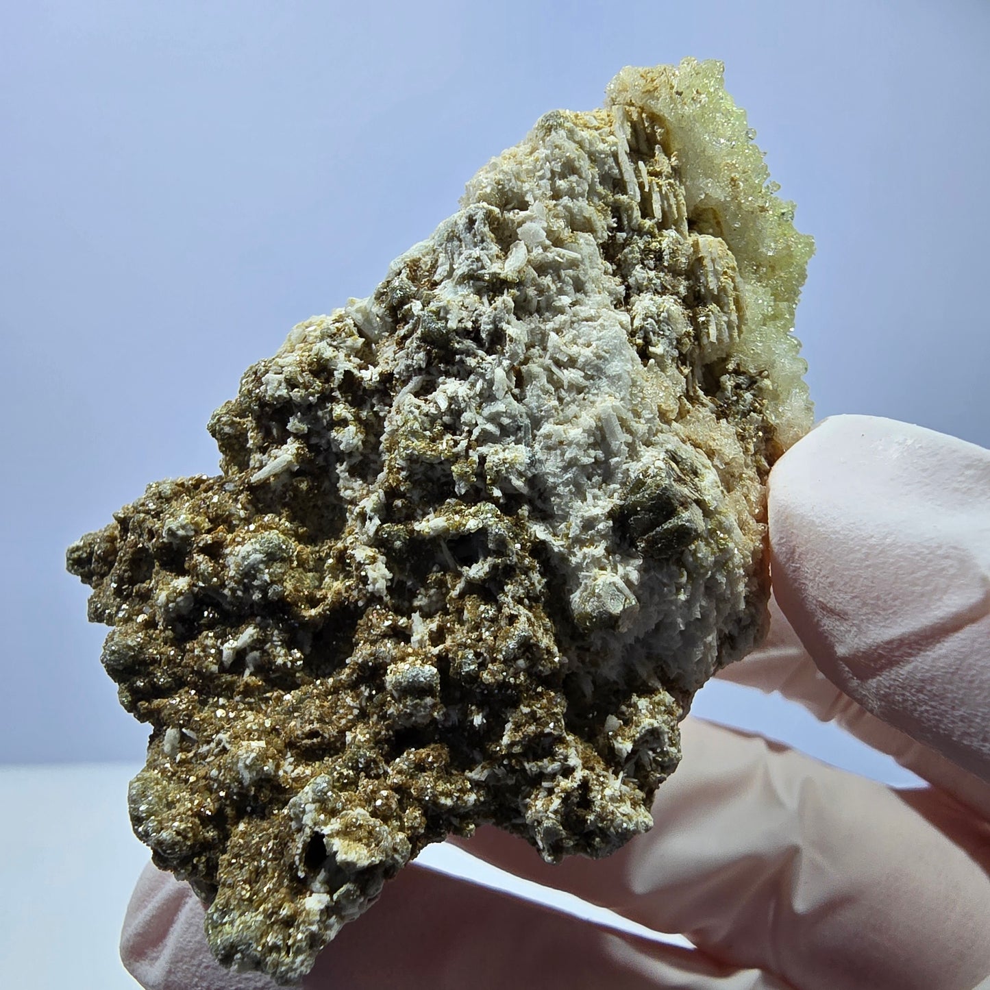 Opale hyalite rare, spécimen d'orthose Erongo, Namibie 64*43*33mm