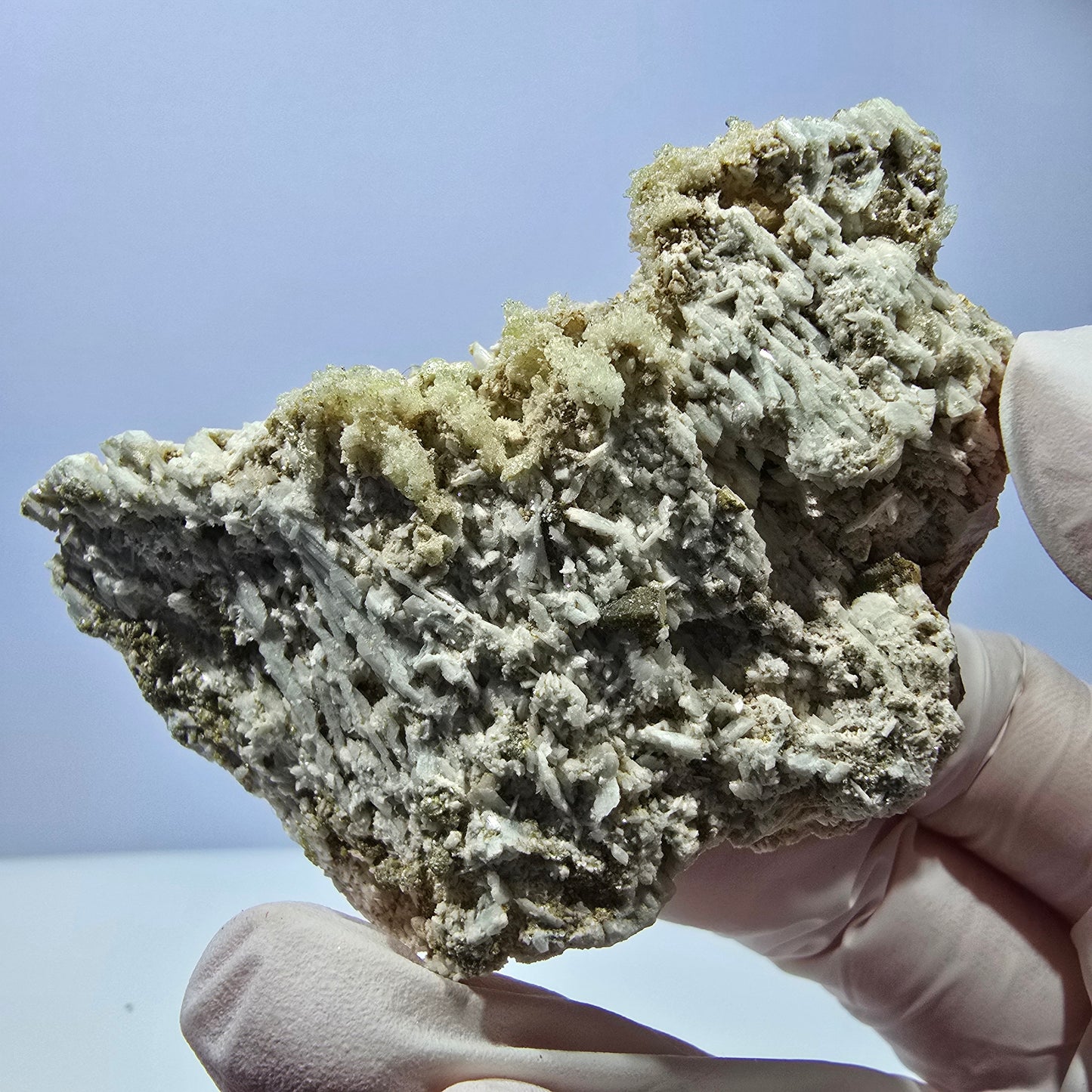 Opale hyalite rare, spécimen d'orthose Erongo, Namibie 75*51*18mm