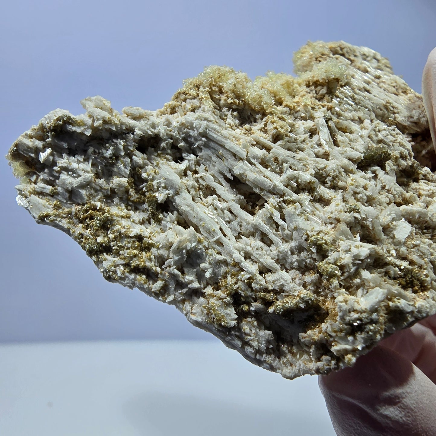 Opale hyalite rare, spécimen d'orthose Erongo, Namibie 75*51*18mm
