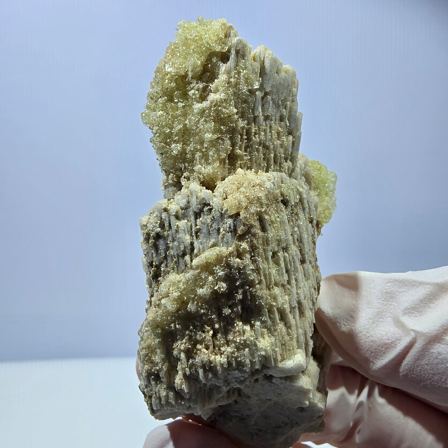 Opale hyalite rare, spécimen d'orthose Erongo, Namibie 71*30*29mm