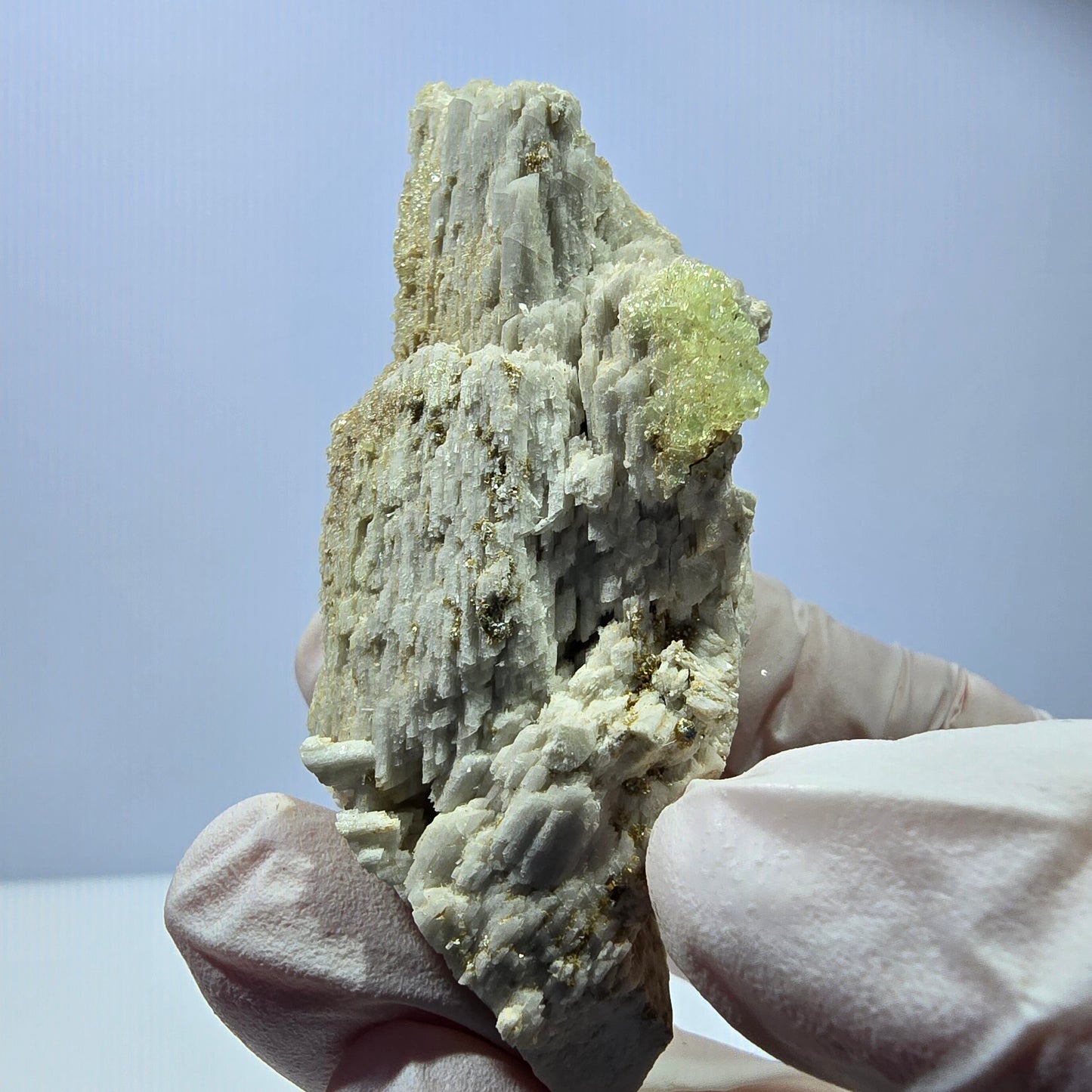 Opale hyalite rare, spécimen d'orthose Erongo, Namibie 71*30*29mm