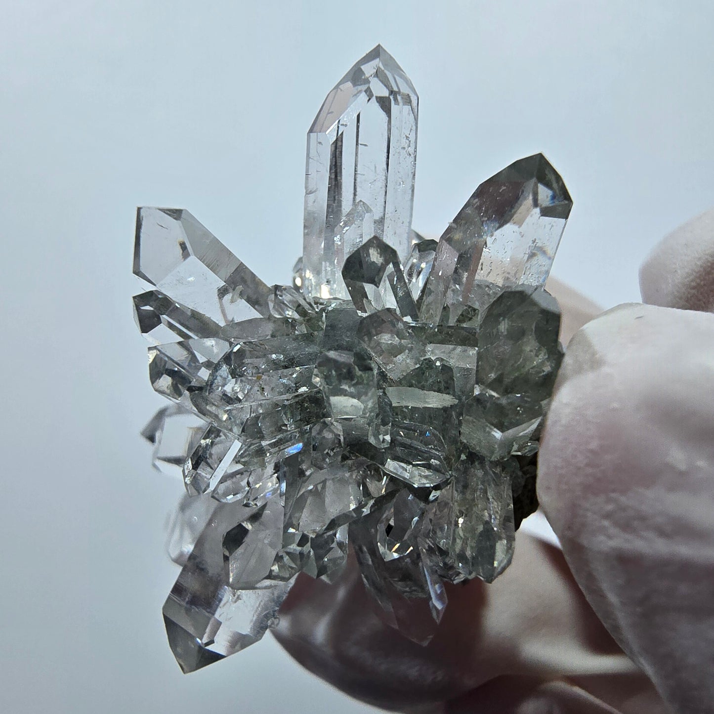 Quartz Starburst, spécimen de chlorite, mine Streep, Goboboseb, Namibie, 32 x 25 x 20 mm