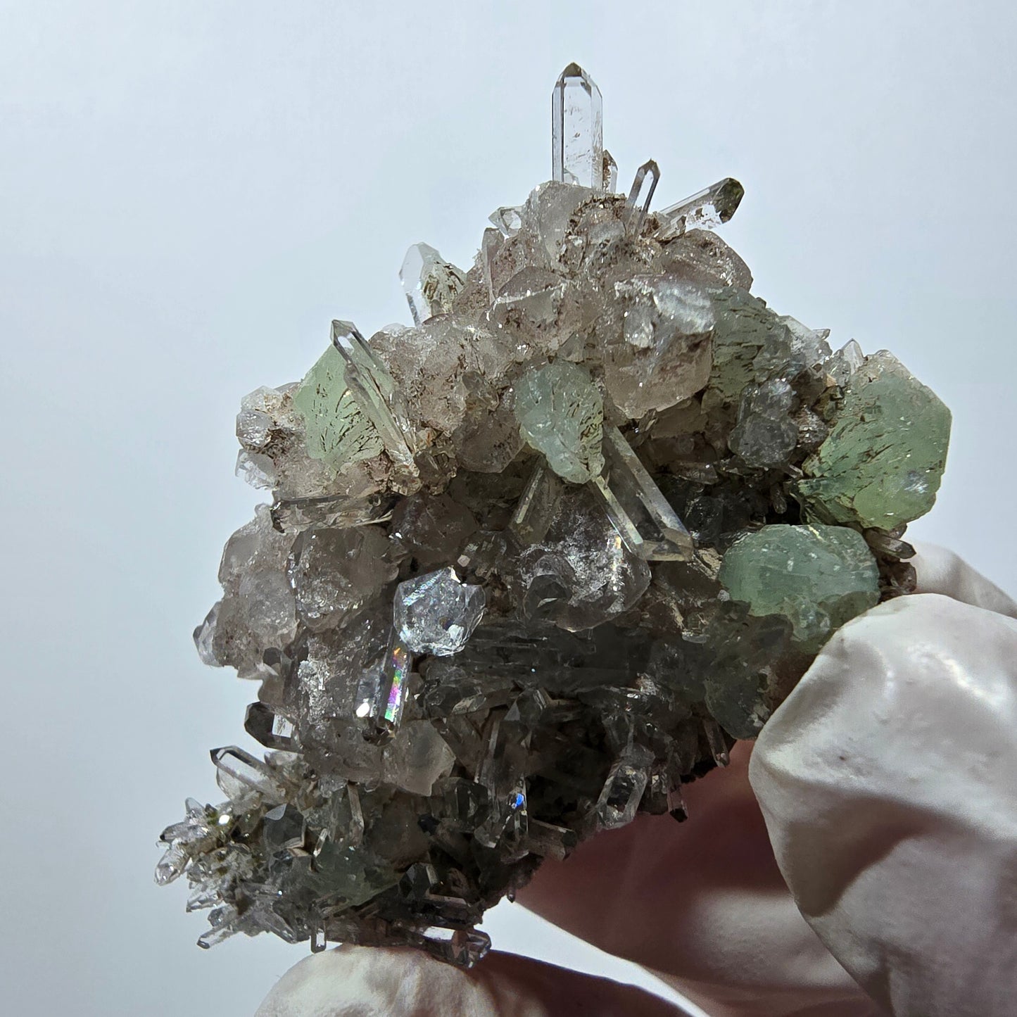 Quartz Starburst, préhnite, analcim, calcite Streep Mine, Gobo, Namibie 51 x 36 x 20 mm