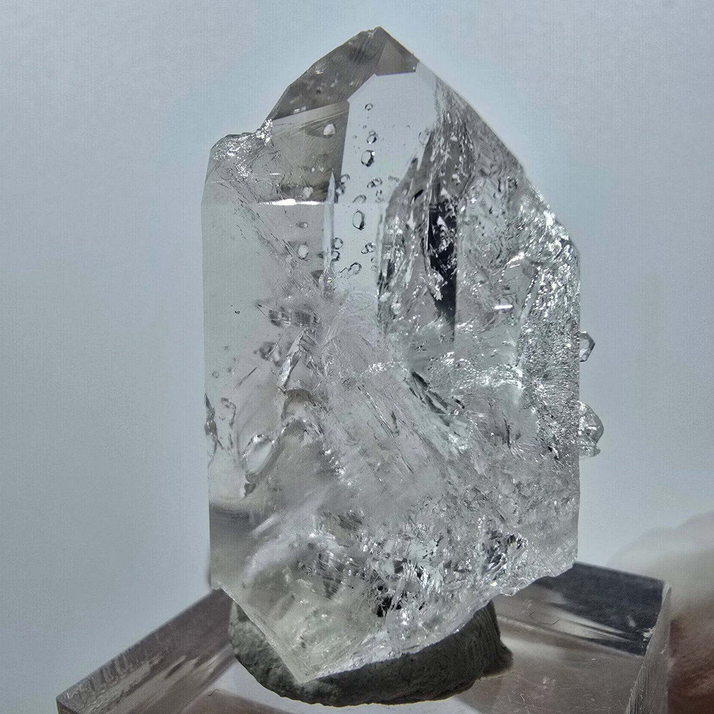 Enhydro Quarz mit Analcim, 2x Blase Streep Mine, Goboboseb, Namibia 38*24*15mm
