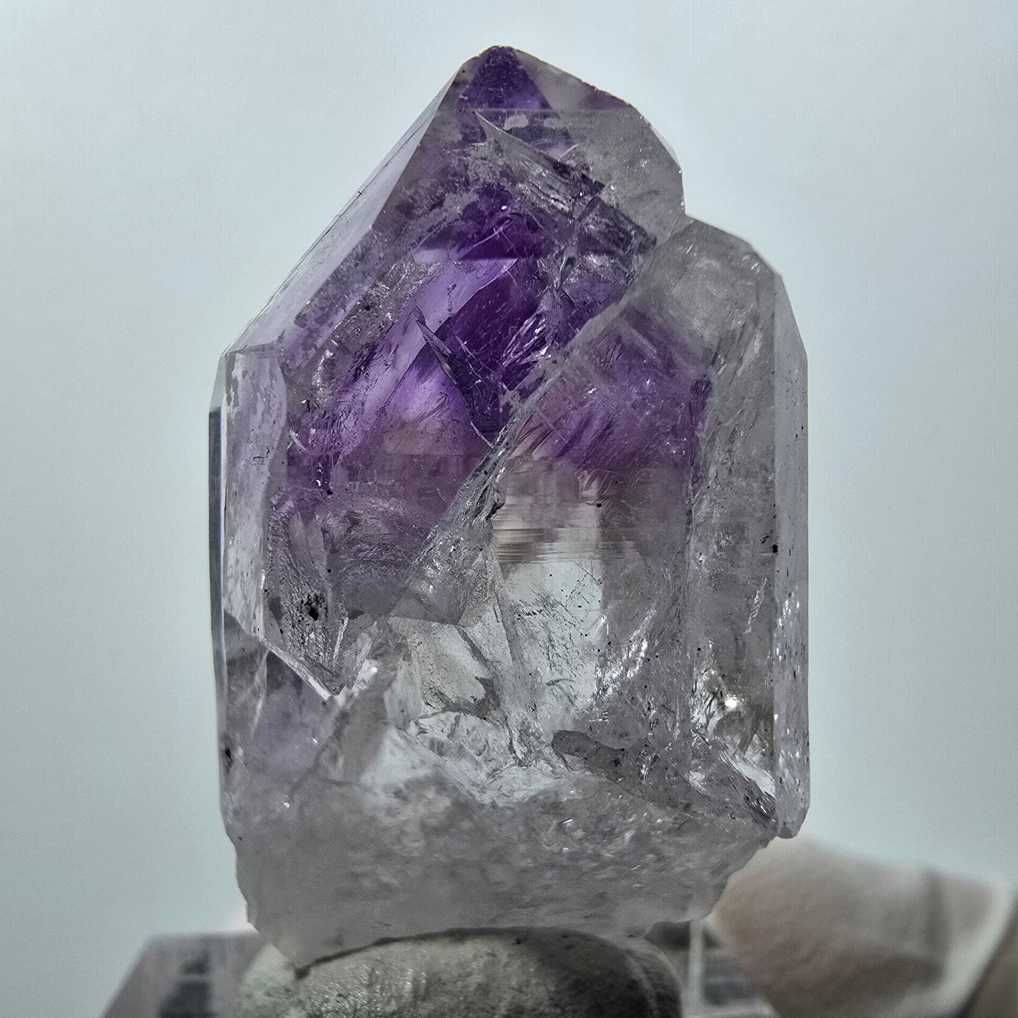 Améthyste fantôme, mine d'hématite Point Streep, Goboboseb, Namibie, 39 x 19 x 16 mm