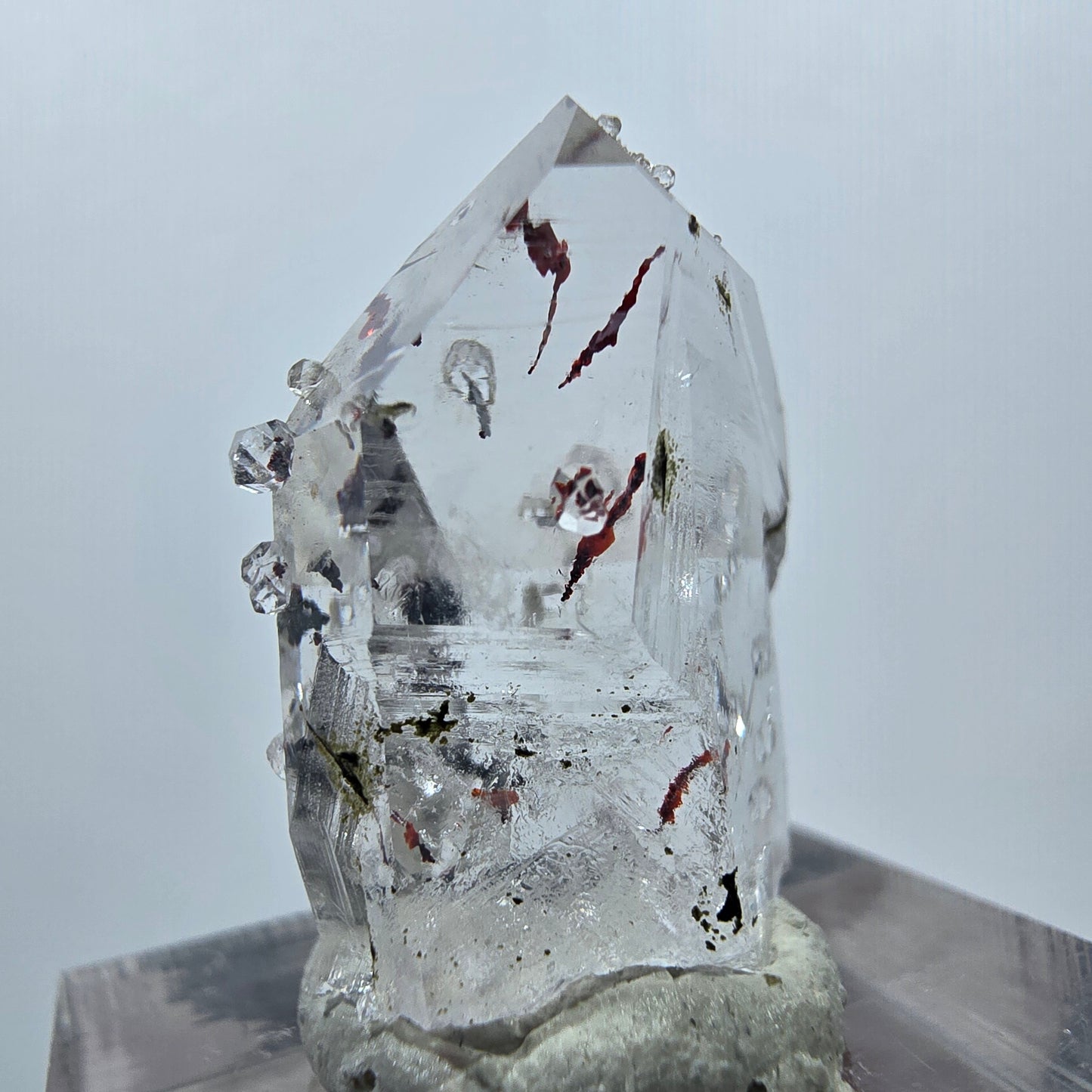 Harlequin Phantom Amethyst with Analcim Streep Mine, Goboboseb, Namibia 25*16*14mm