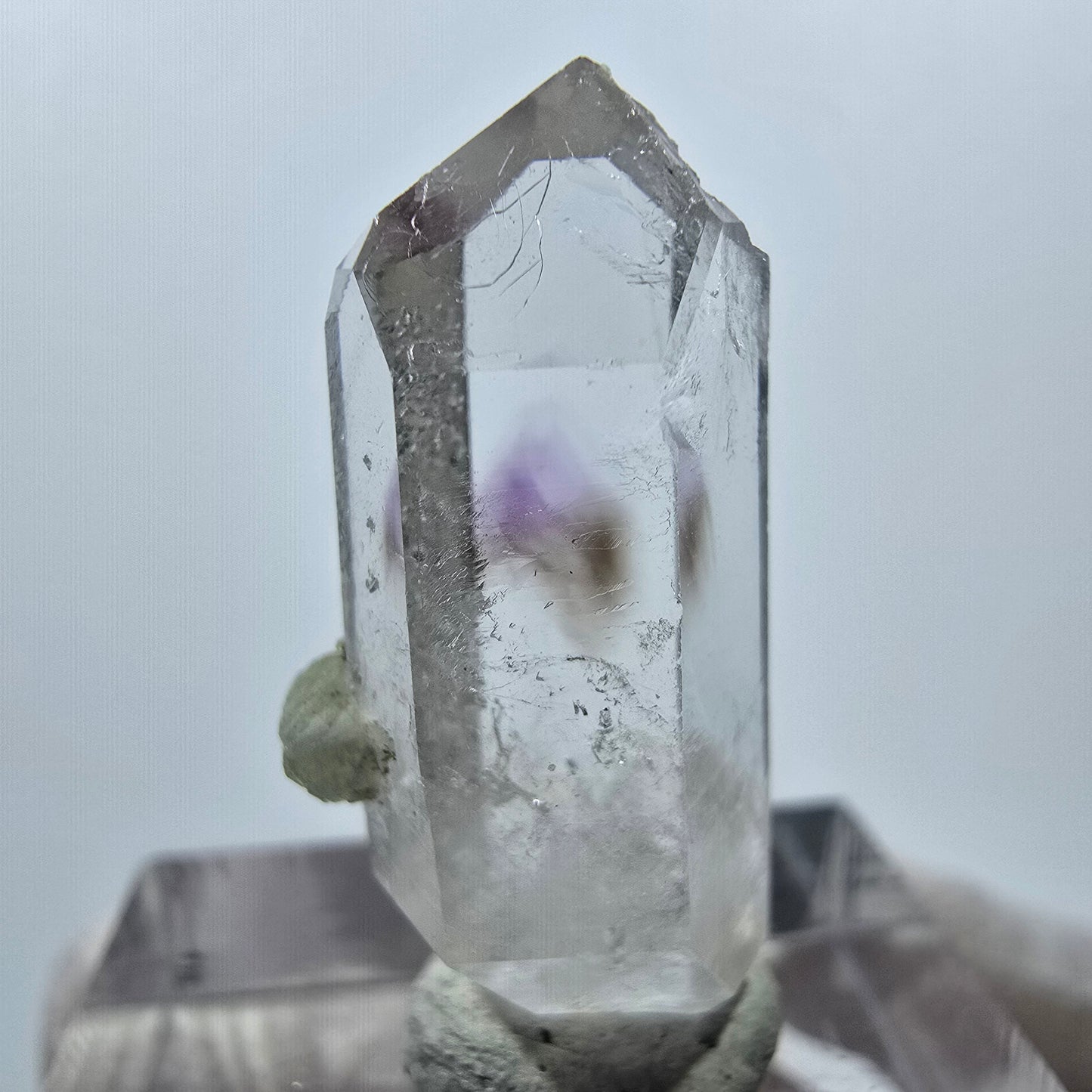 Améthyste fantôme DT, mine Prehnite Point Streep, Goboboseb, Namibie, 28 x 13 x 9 mm