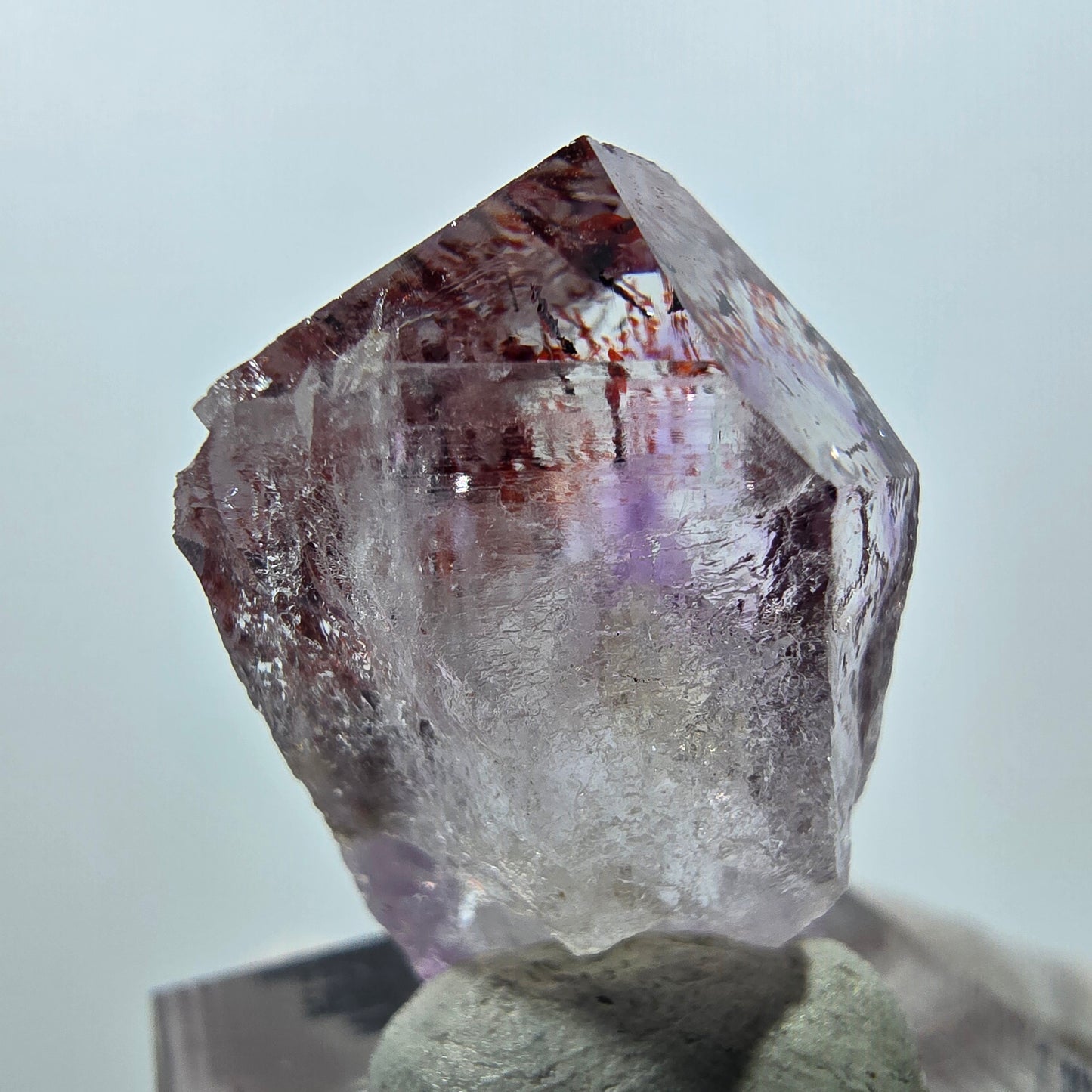 Mine d'améthyste fantôme Enhydro Harlequin, Goboboseb, Namibie, 30 x 19 x 14 mm