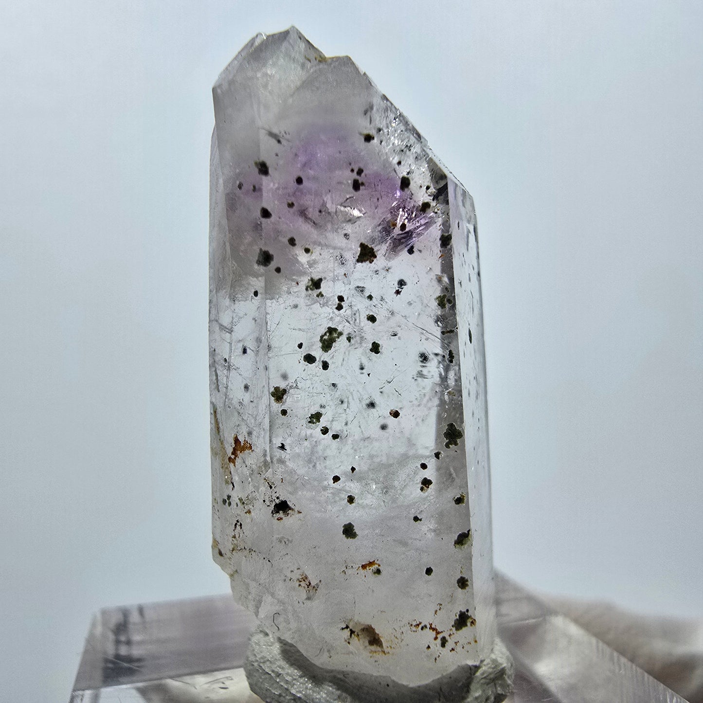 Améthyste fantôme avec hématite, mine Streep, Goboboseb, Namibie, 33 x 14 x 11 mm