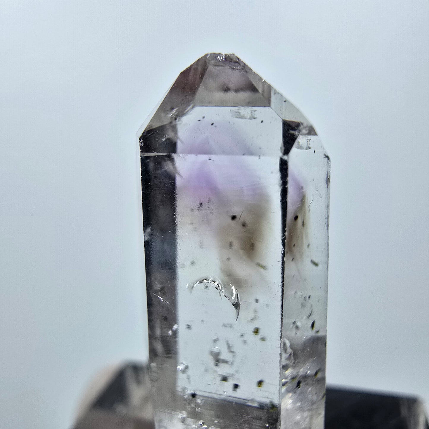 Mine d'améthyste Phantom Point Streep, Goboboseb, Namibie 28 x 11 x 7 mm