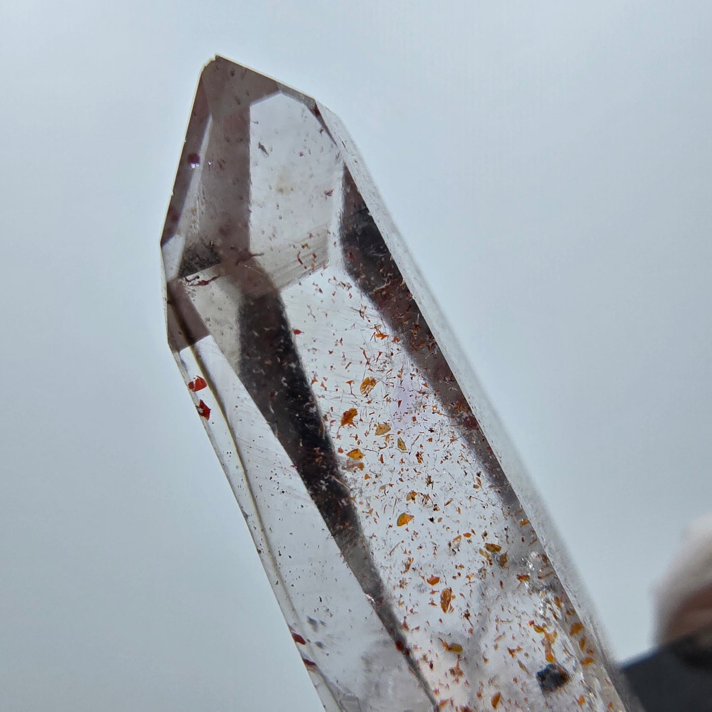 Améthyste fantôme avec hématite Goboboseb, Namibie 34 x 13 x 8 mm