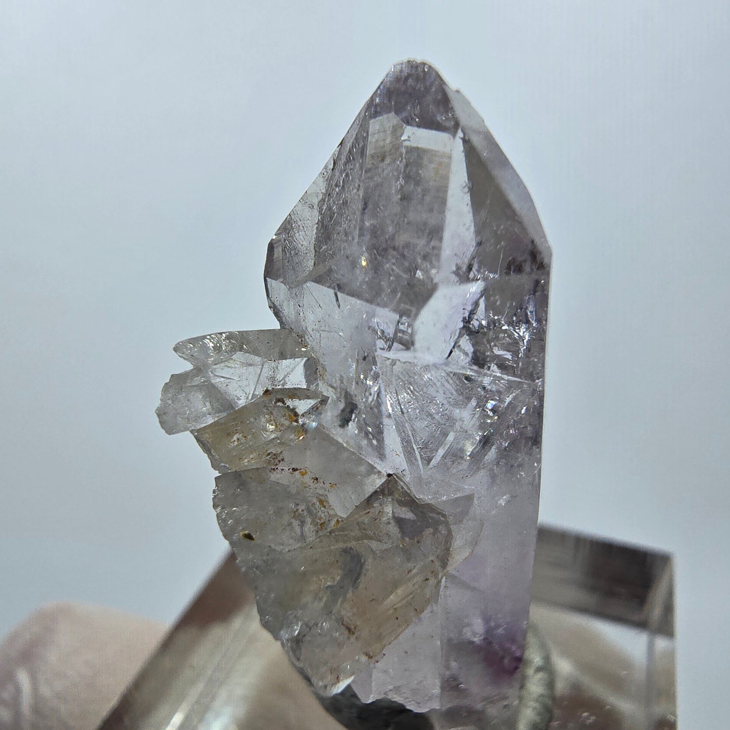 Pointe d'améthyste fantôme de Goboboseb, Namibie, 33 x 17 x 11 mm
