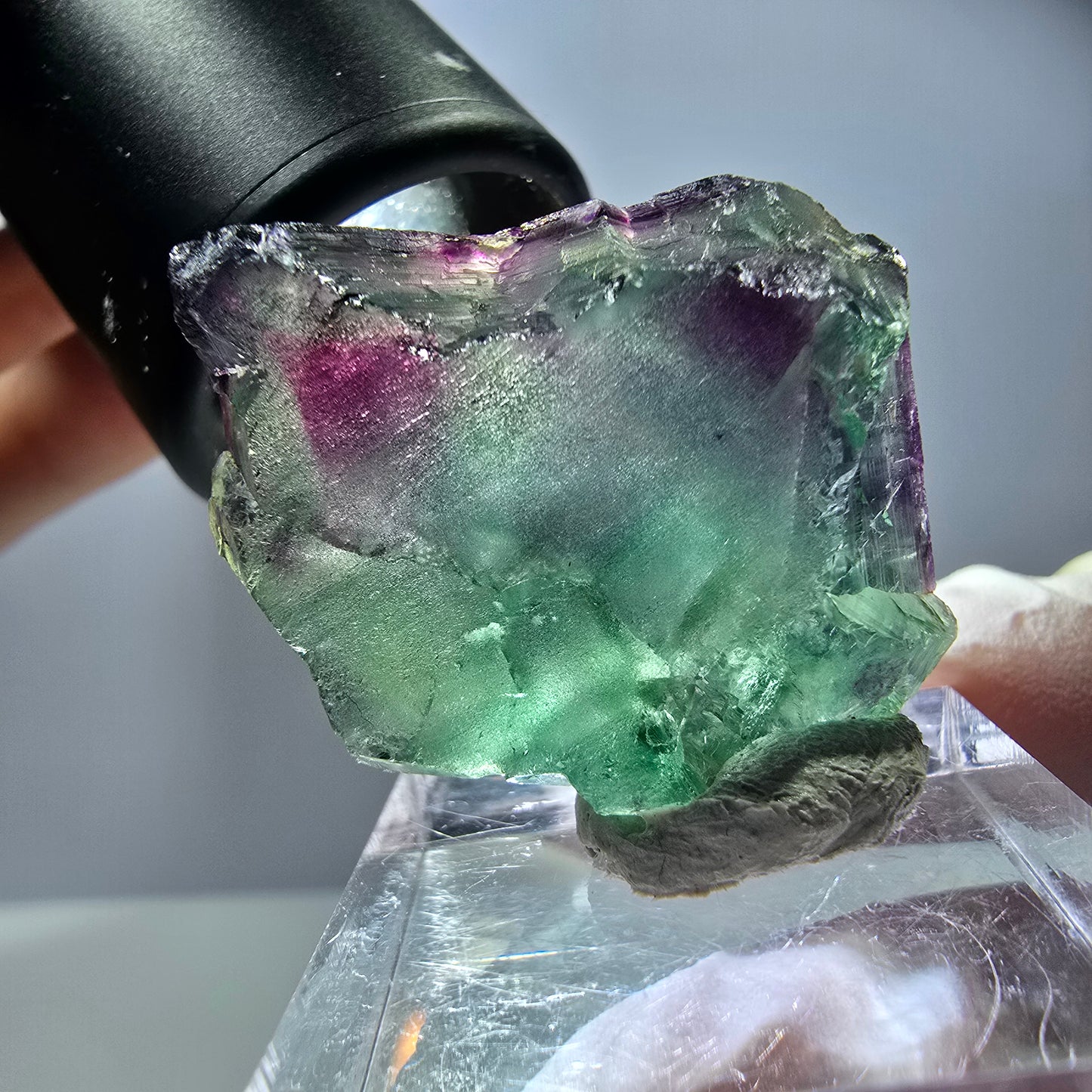 Spécimen rare de cube de fluorite, vert violet, Okorusu, Namibie, 29 x 26 x 15 mm