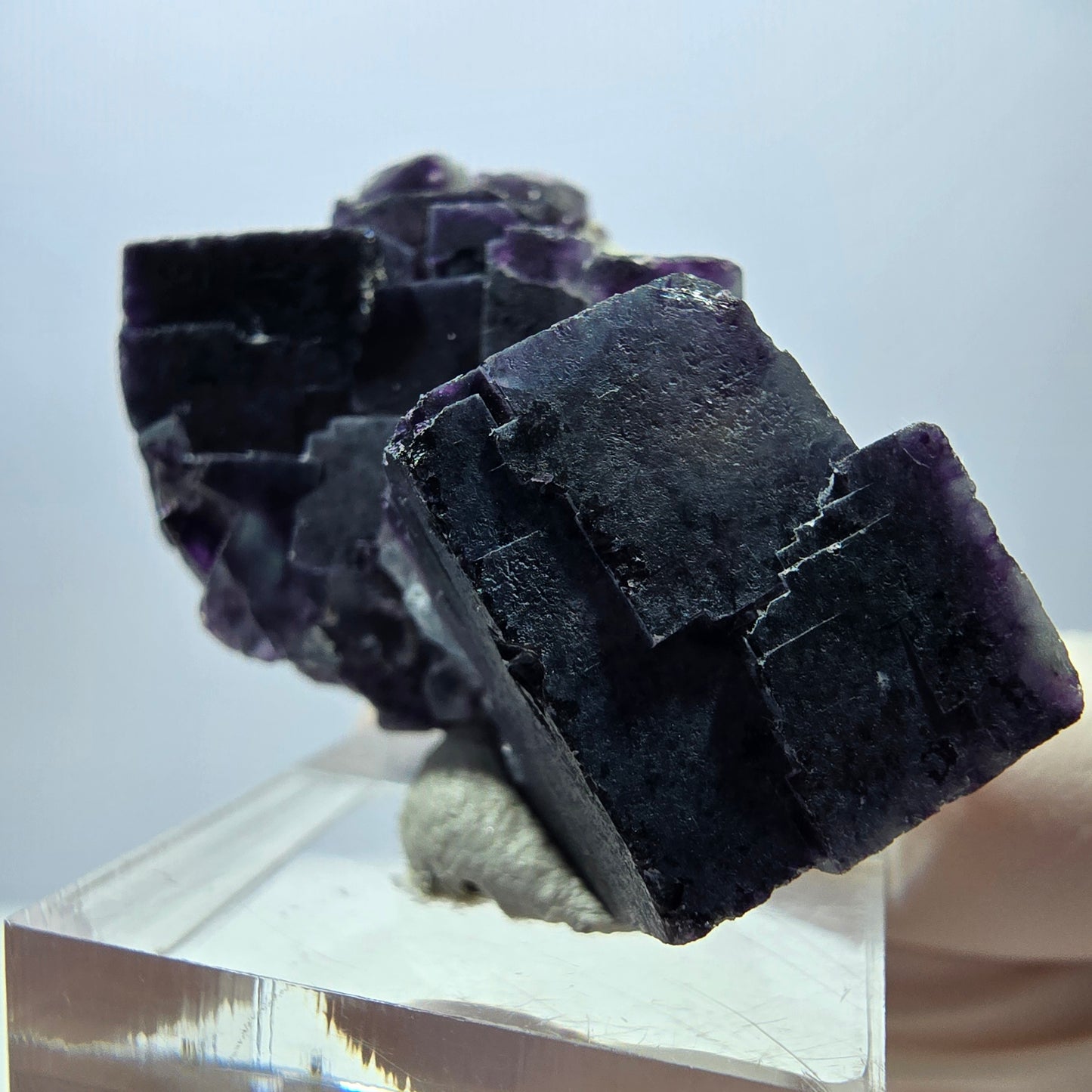 Spécimen rare de cube de fluorite, vert violet, Okorusu, Namibie 43 x 27 x 22 mm