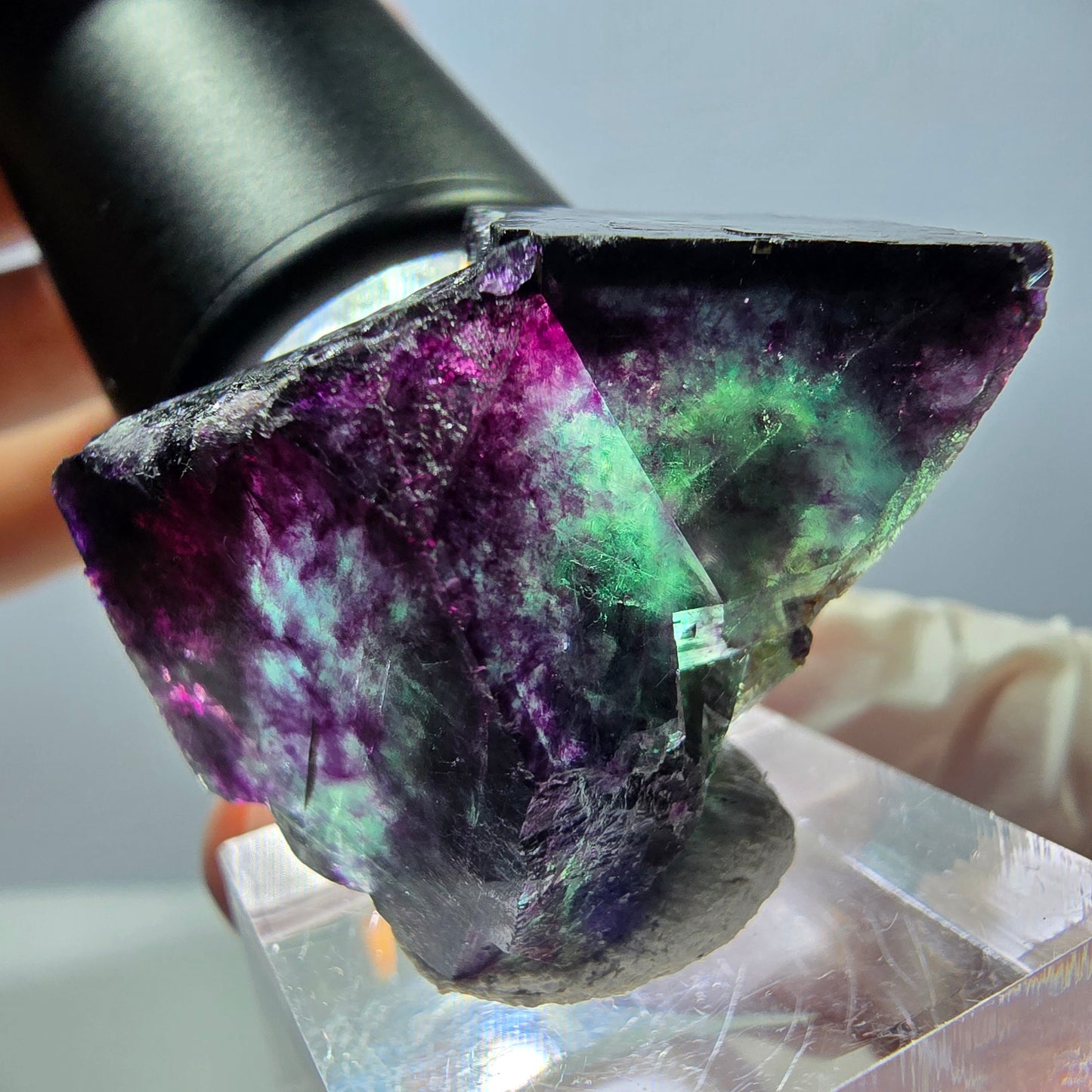 Rare spécimen de cube de fluorite, vert violet, Okorusu, Namibie, 36 x 26 x 22 mm