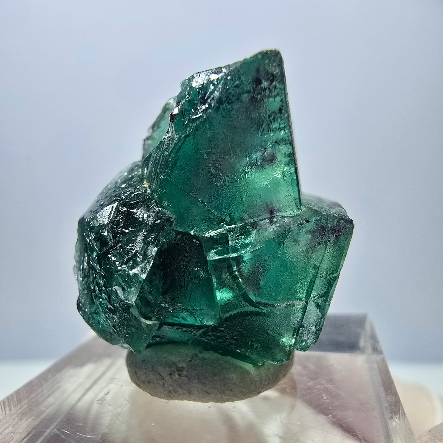 Rare spécimen de cube de fluorite, vert violet, Okorusu, Namibie, 28 x 21 x 21 mm