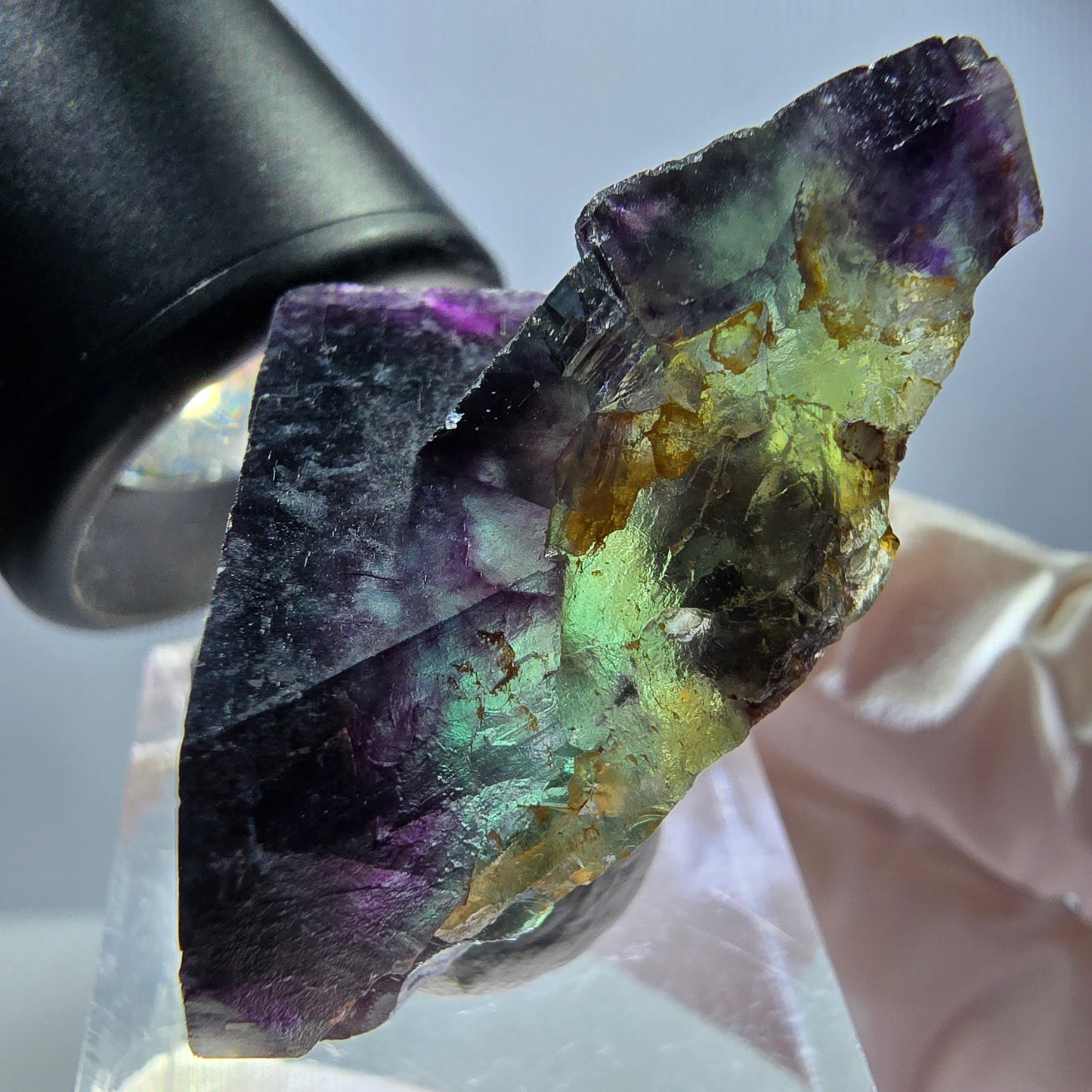 Spécimen rare de cube de fluorite, vert violet, Okorusu, Namibie, 40 x 25 x 18 mm
