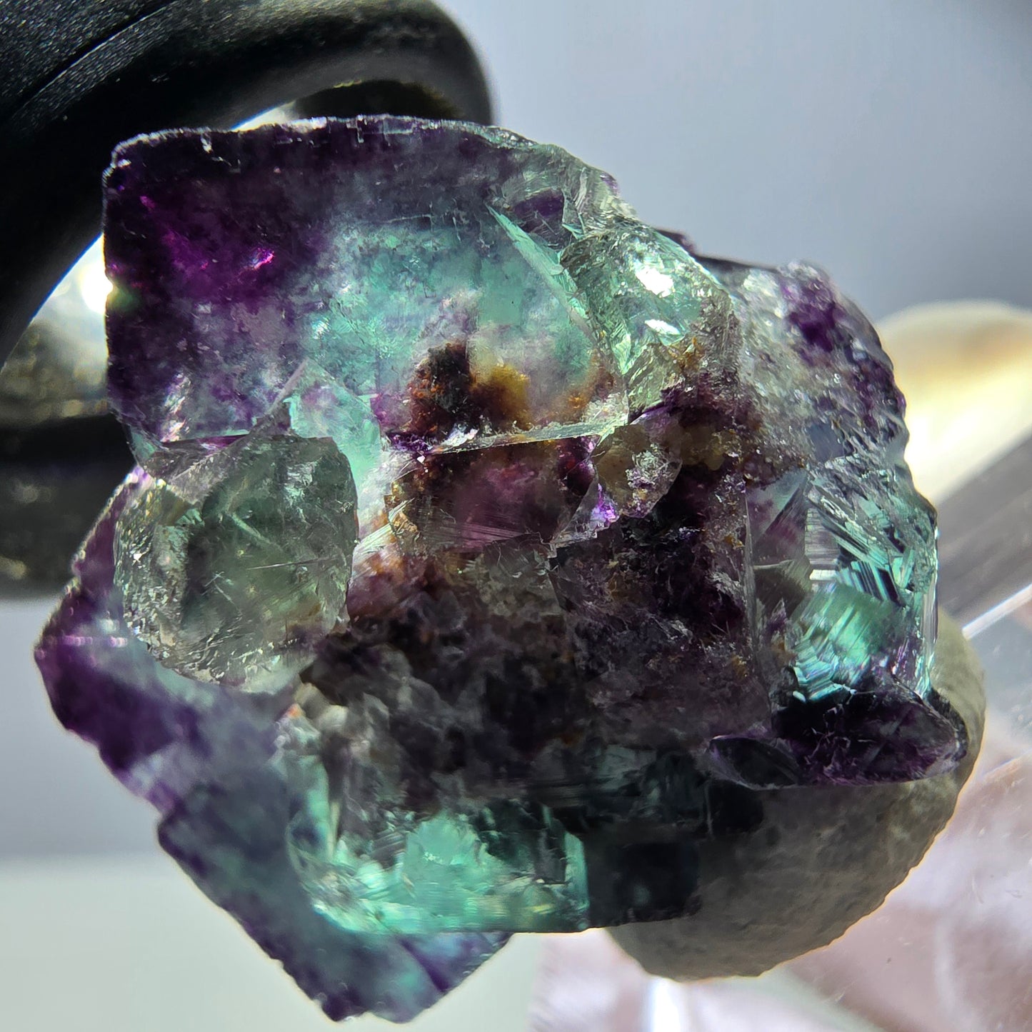 Spécimen rare de cube de fluorite, vert violet, Okorusu, Namibie, 27 x 25 x 17 mm