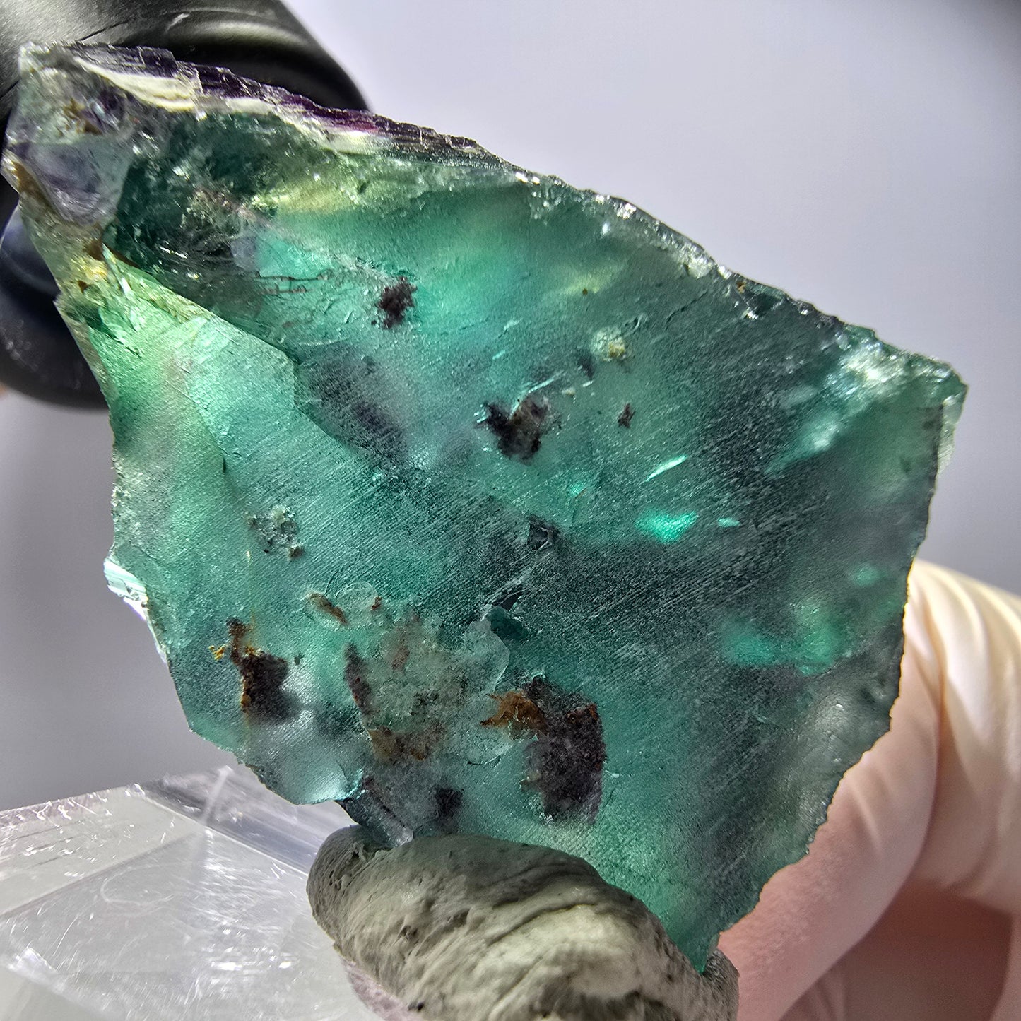 Spécimen rare de cube de fluorite, vert violet, Okorusu, Namibie, 40 x 31 x 17 mm