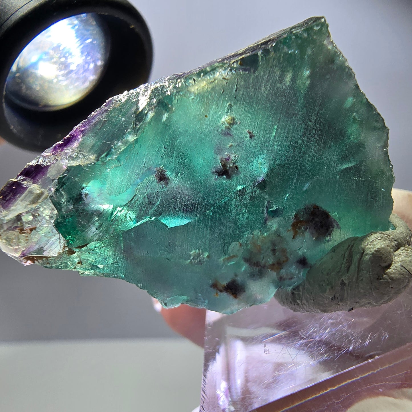 Spécimen rare de cube de fluorite, vert violet, Okorusu, Namibie, 40 x 31 x 17 mm