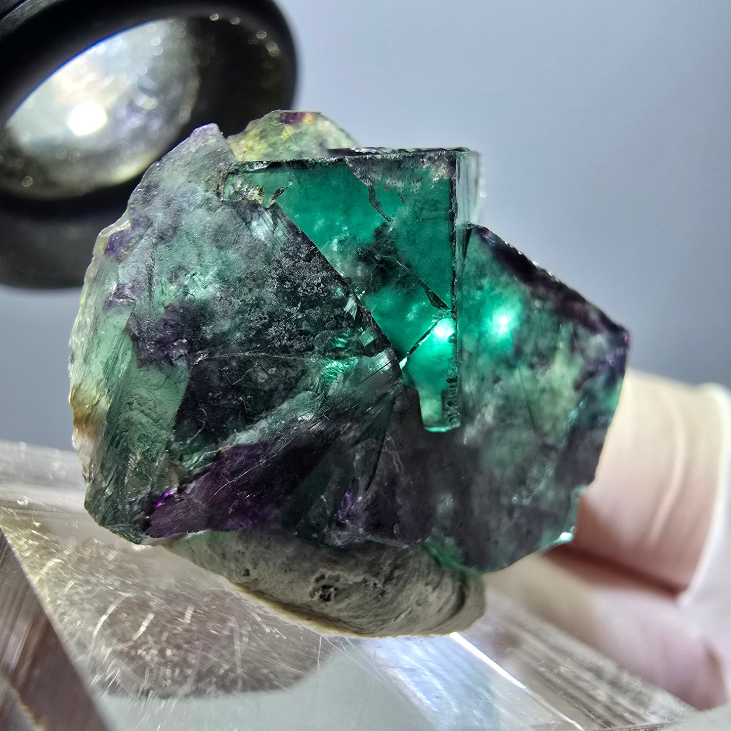 Spécimen de cube de fluorite fantôme, parqueté vert violet Okorusu, Namibie 27 x 24 x 15 mm