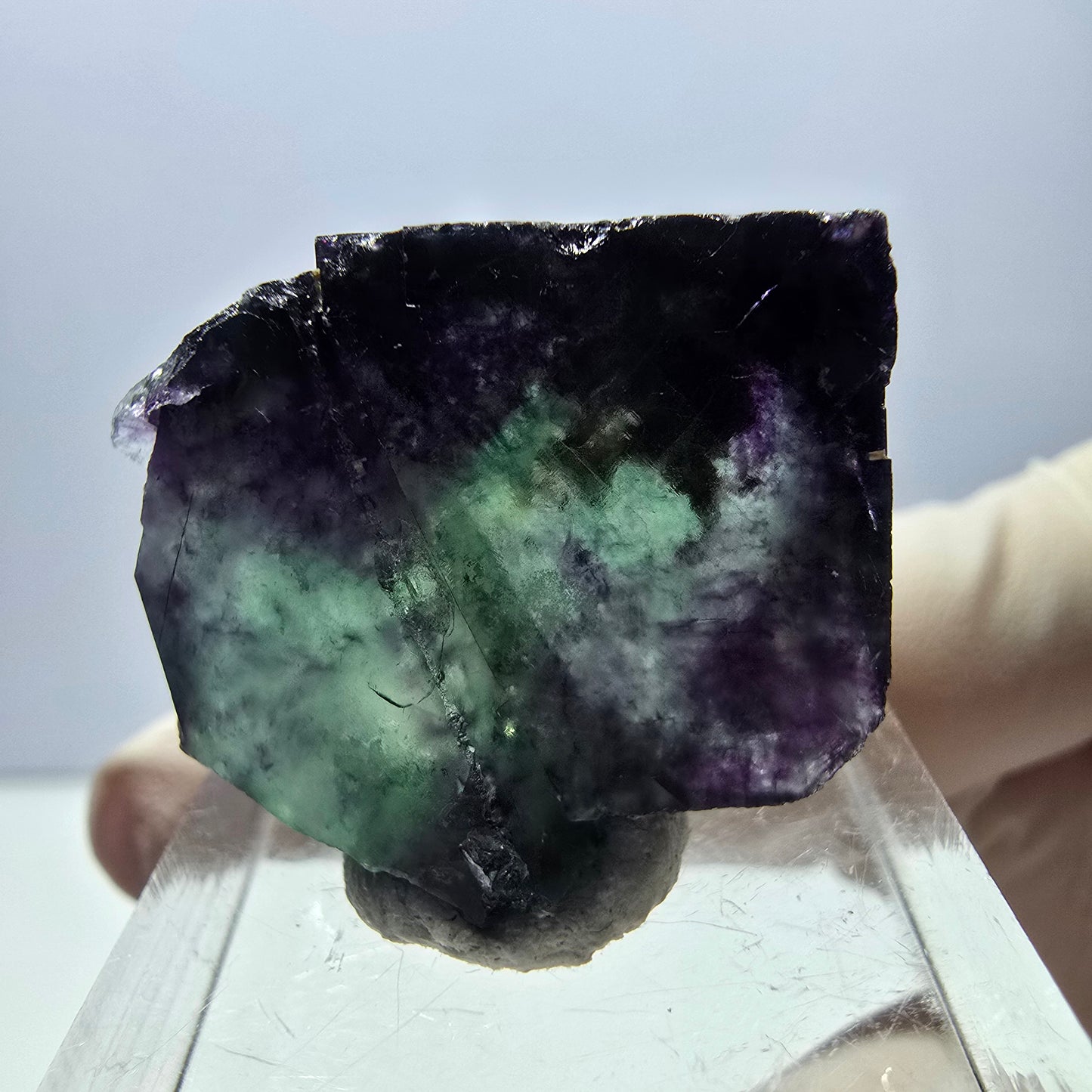Spécimen de cube de fluorite fantôme, parqueté vert violet Okorusu, Namibie 26*22*13 mm