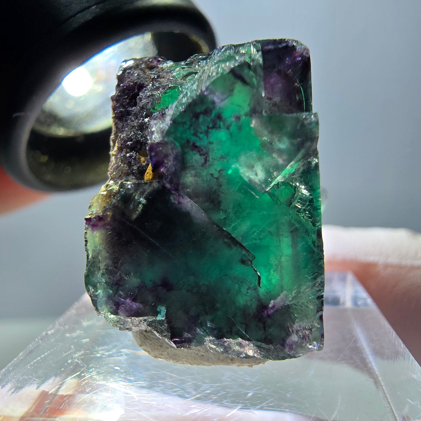 Spécimen de cube de fluorite fantôme, parqueté vert violet Okorusu, Namibie 22*22*18 mm