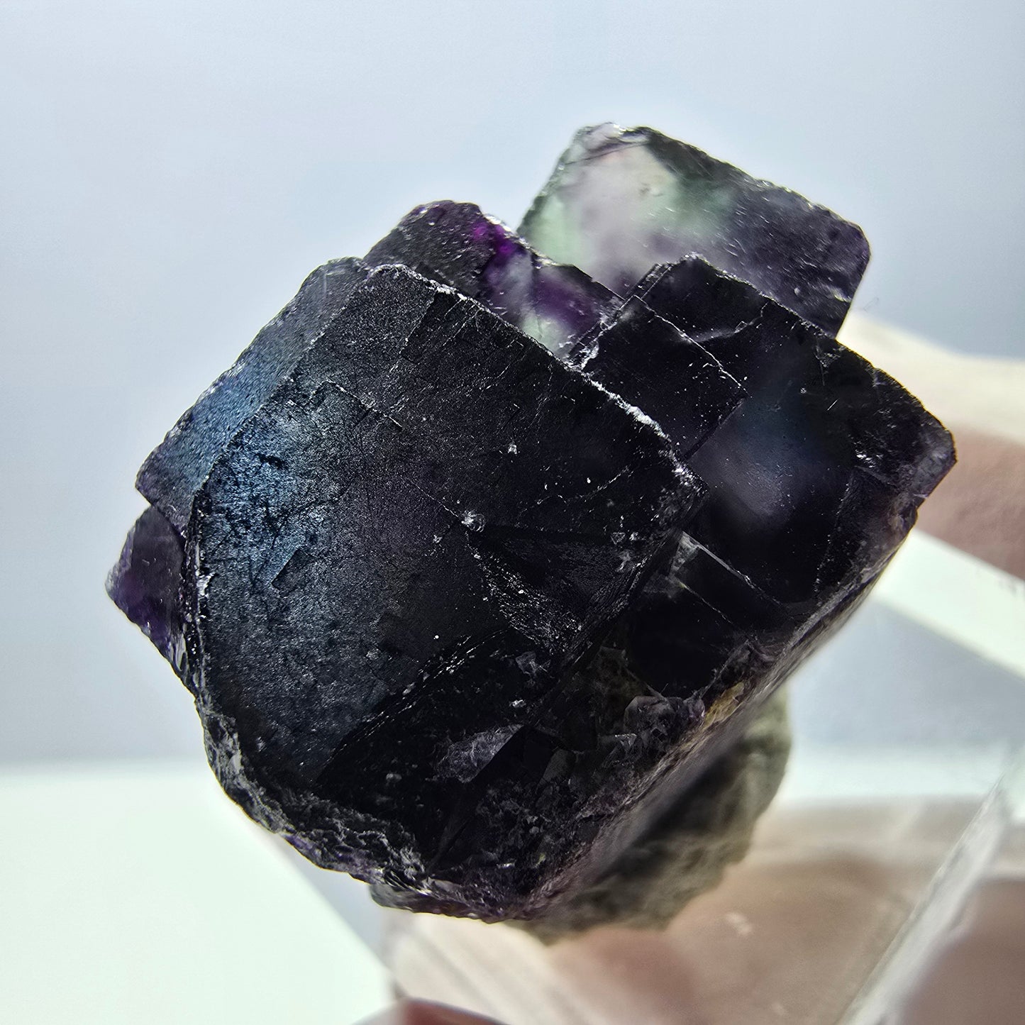 Spécimen de cube de fluorite fantôme, parqueté vert violet Okorusu, Namibie 27*23*17 mm