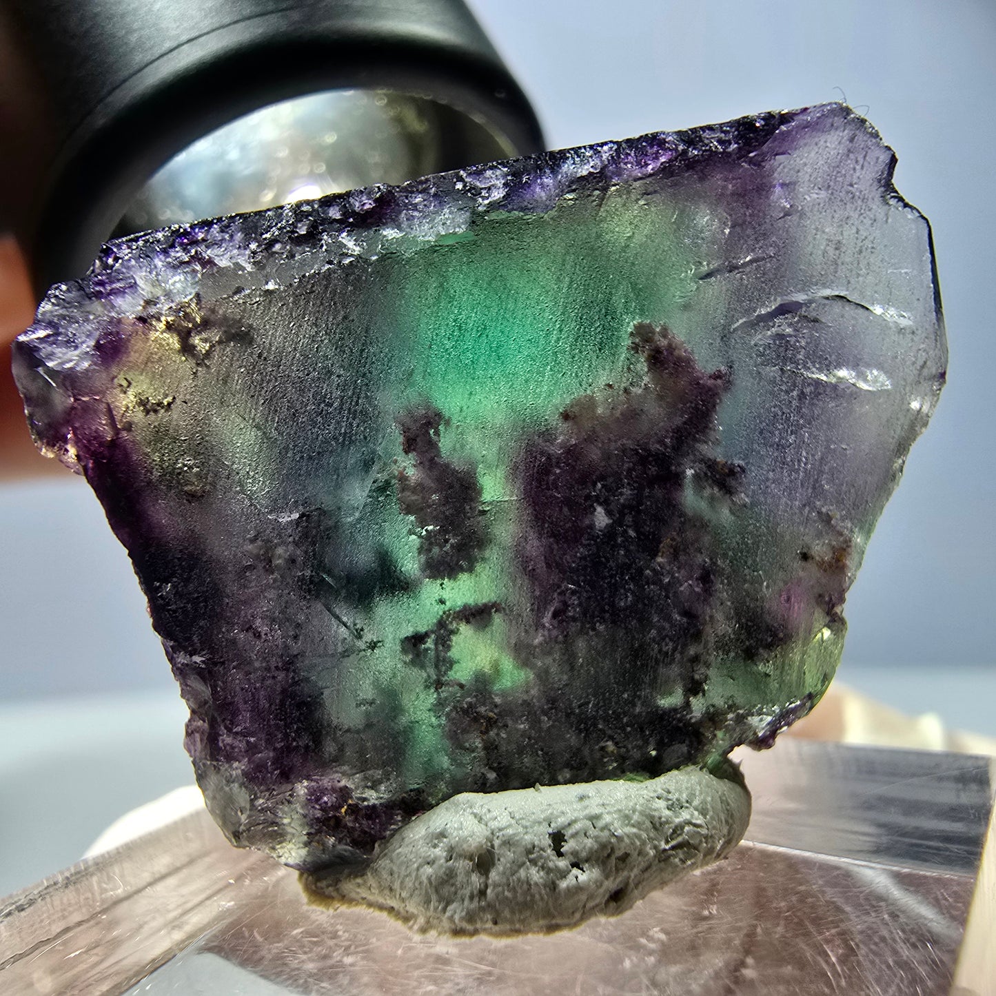 Spécimen de cube de fluorite fantôme, parqueté vert violet Okorusu, Namibie 31*22*16 mm