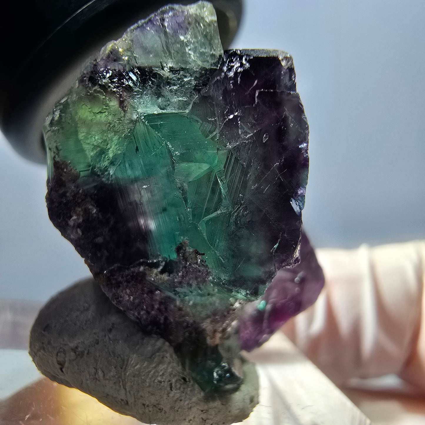 Spécimen de cube de fluorite fantôme, parqueté vert violet Okorusu, Namibie 24 x 19 x 17 mm