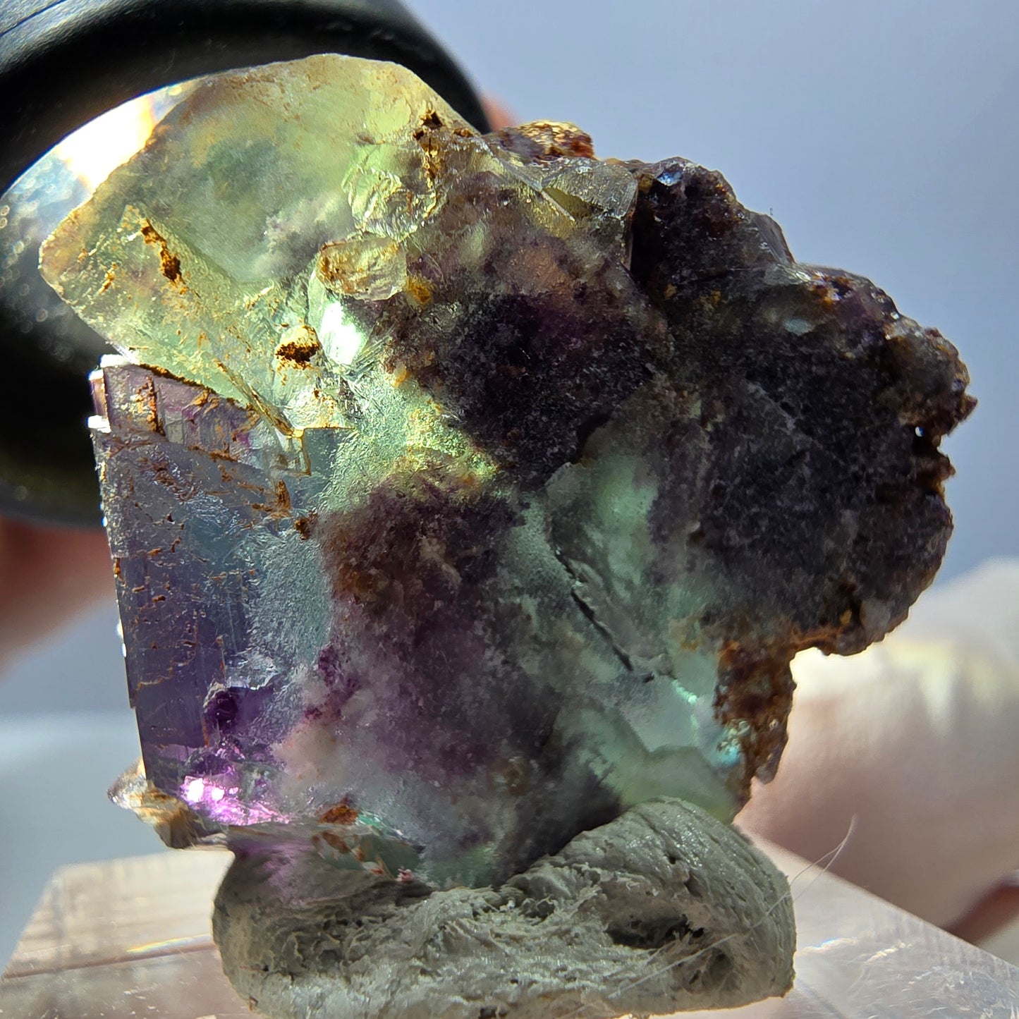 Spécimen de cube de fluorite fantôme, parqueté vert violet Okorusu, Namibie 30*28*15 mm