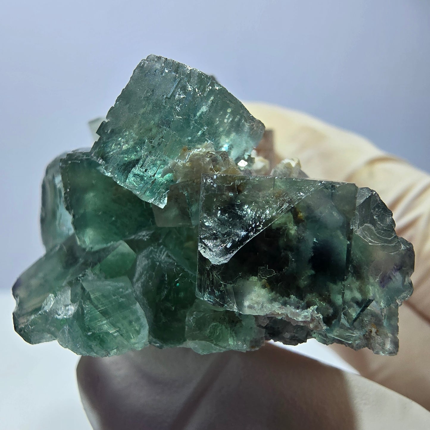 Phantom Fluorit Würfel, parkettiert, Quarz Stufe Okorusu, Namibia 42*30*26mm