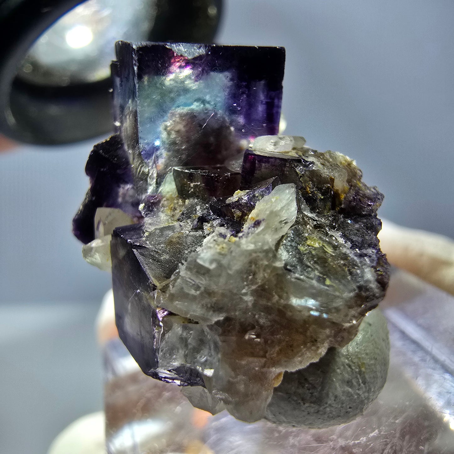 Phantom Fluorit Würfel, parkettiert, Quarz Stufe Okorusu, Namibia 28*24*19mm