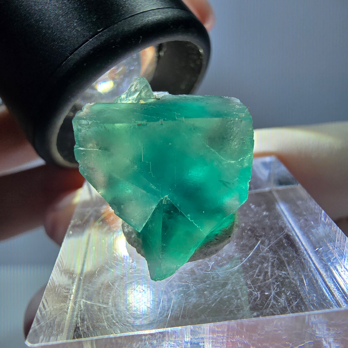 Rare spécimen de cube de fluorite fantôme, vert Okorusu, Namibie 17 x 16 x 16 mm