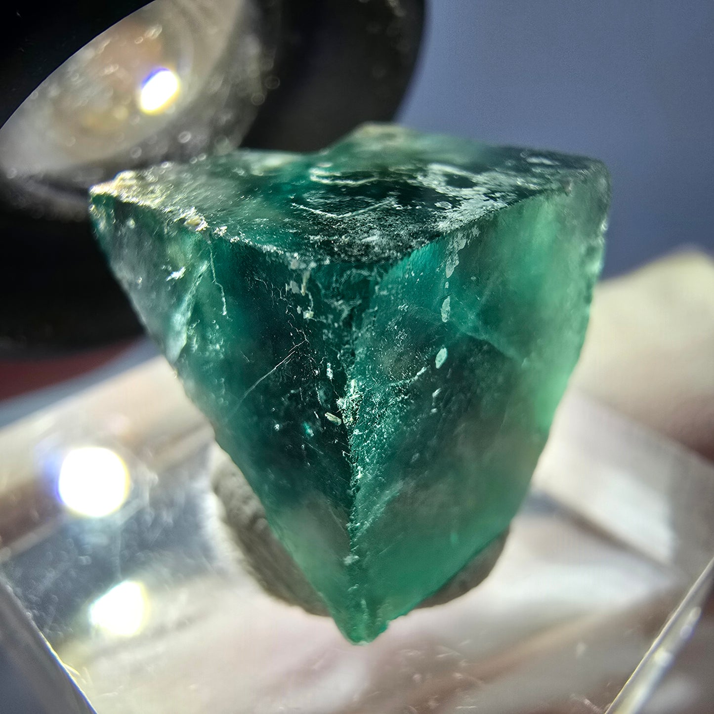 Cube de fluorite fantôme transparente parquetée, vert Okorusu, Namibie 15 x 15 x 13 mm