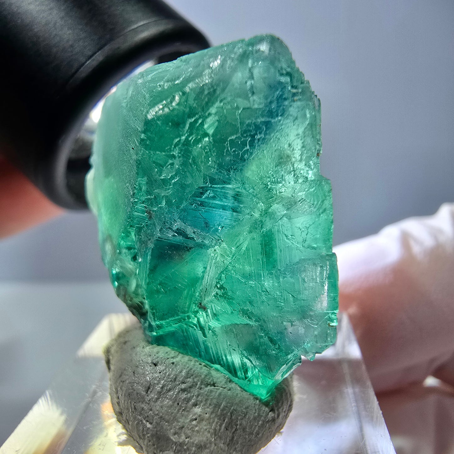 Cube de fluorite fantôme transparente parquetée, vert Okorusu, Namibie 27 x 24 x 23 mm